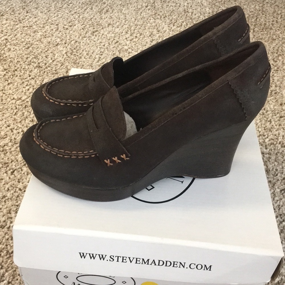 Nine West platform loafers